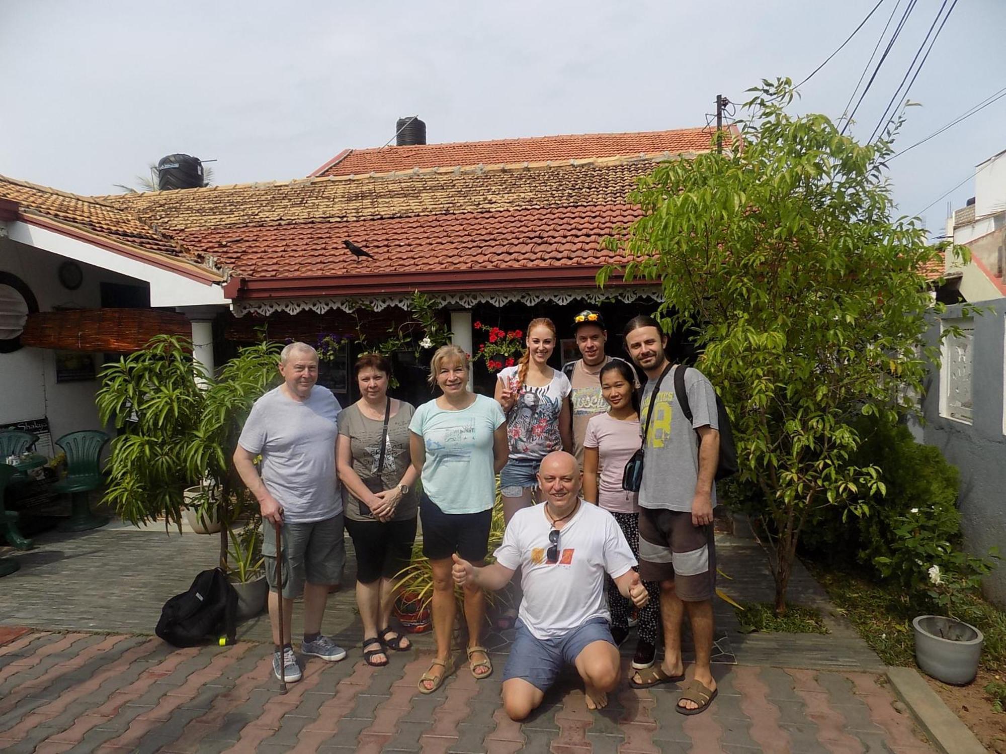 Alexandra Family Villa Negombo Bagian luar foto